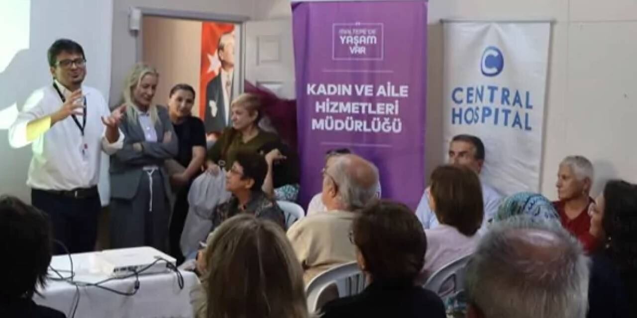 Maltepe'de ileri yaşta sağlıklı kalmanın yolları anlatıldı
