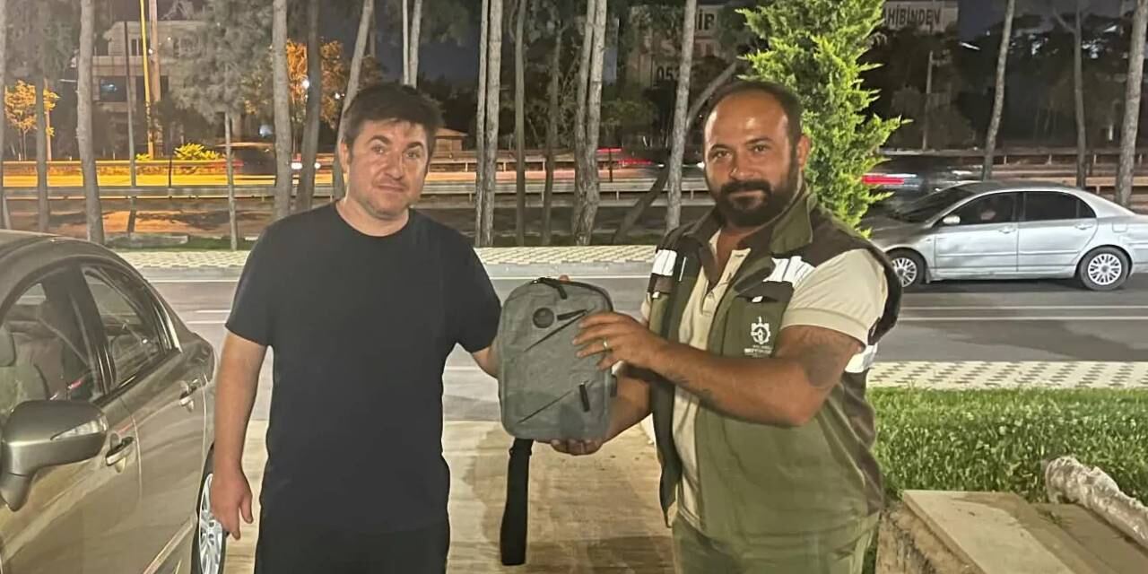 Gebze'de bulunan servet değerindeki çanta sahibine ulaştı