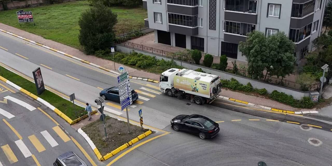 Sakarya genelinde yoğun yağış sonrası kapsamlı temizlik mesaisi
