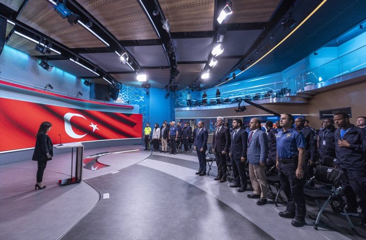 AA'nın "21. Dönem Savaş Muhabirliği Eğitimi"ni tamamlayan gazeteciler sertifikalarını aldı