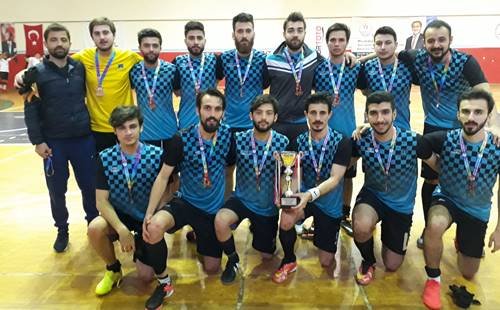 kto-karatay-universitesi-spor-takimi.jpg