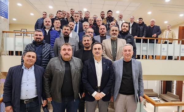 kto-meslke-komiteleri-baskanlari-basin-toplantisi-1.jpg